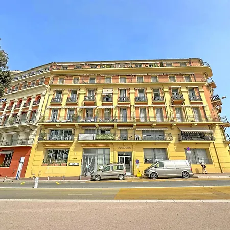 Exceptional Sea Front French Riviera 公寓 *